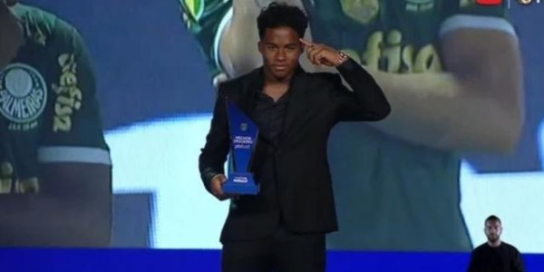 九游体育网站入口-冠军和MVP恩德里克告别 阿贝尔·费雷拉西服用上了